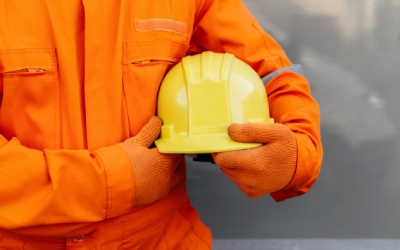 Overcoming PPE Discomfort: How To Boost Worker Compliance